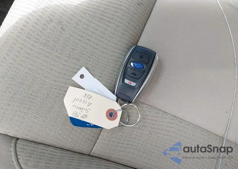 2024 Subaru Ascent Premium 7-Passenger z USA, uszkodzony, nr VIN 4S4WMAED7R3422371